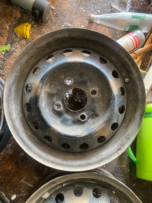 Срочно продам Диски Nissan Almera