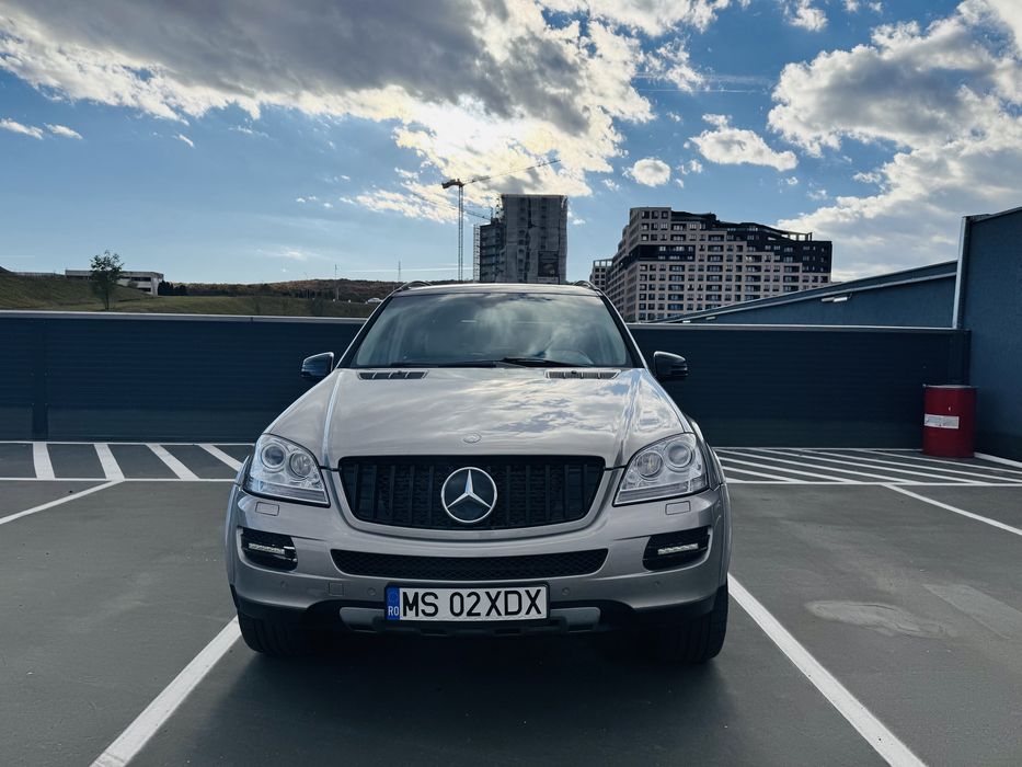 Mercedes Benz ML W164 4.0 V8 Autoutilitara