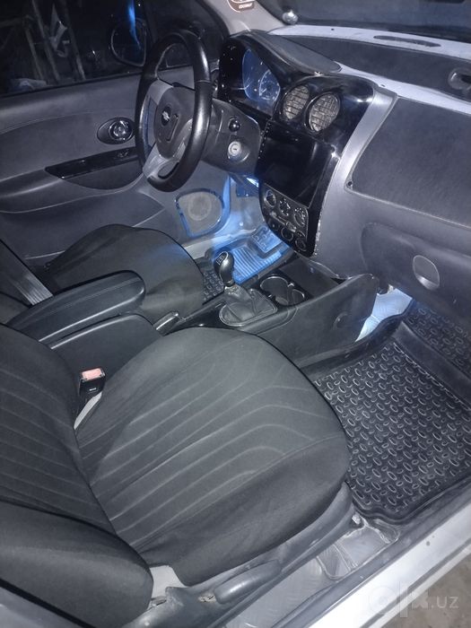 Matiz srochni sotiladi