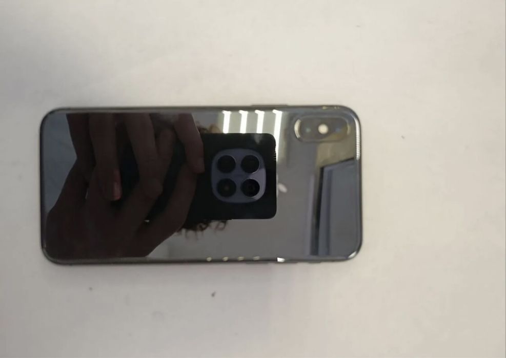 iPhone X  256 GB