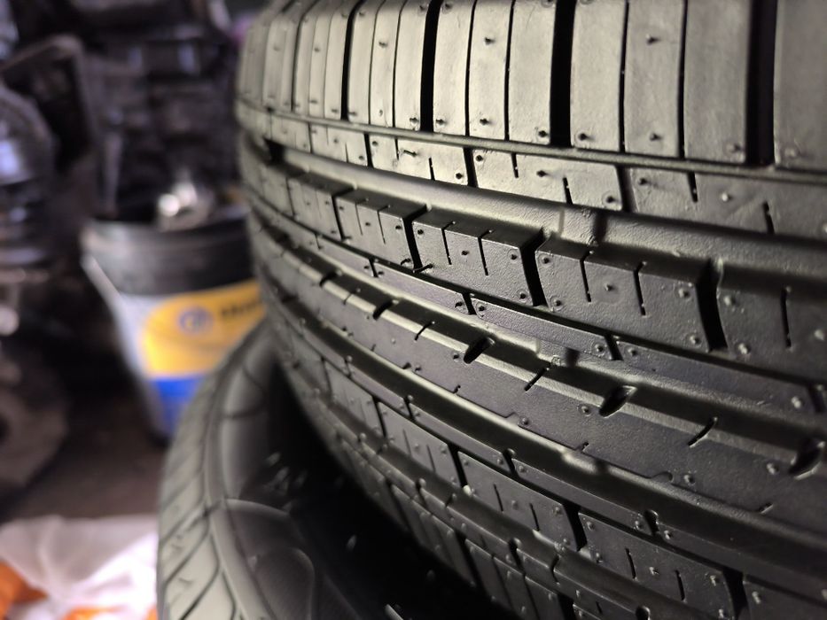 Продам комплект Новой летней резины R17