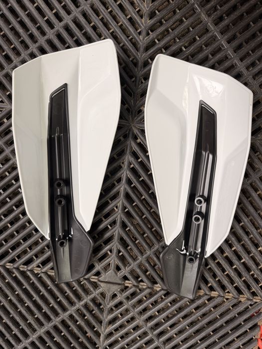Plastice handguarduri ktm