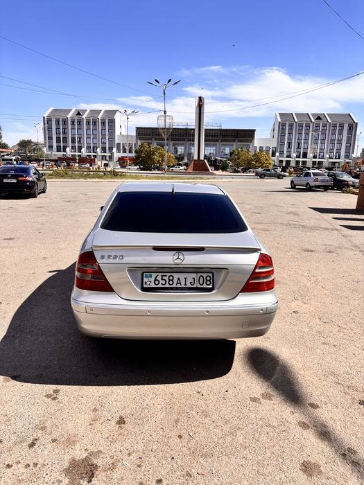 Продаю Мерседес Е320 в кузове W211