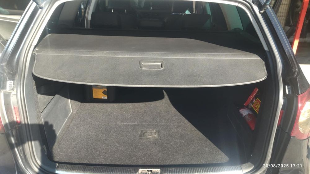 Продавам VW Passat FSI