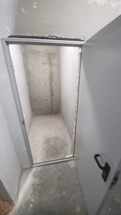 Boxa depozitare subsol 1 , bloc nou Zona Dristor, Disponibil imediat