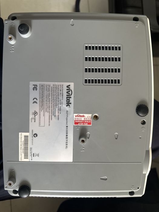 Проектор Vivitek D555FA