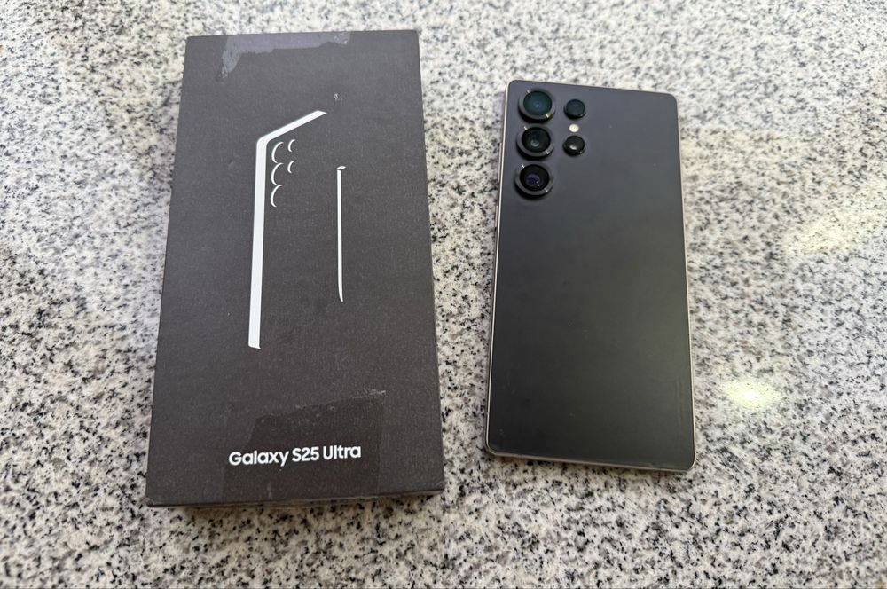 Samsung Galaxy S25 Ultra 5G 512Gb 12Gb Ram la cutie