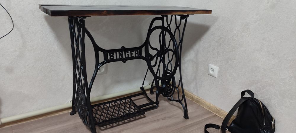 Столик для работы