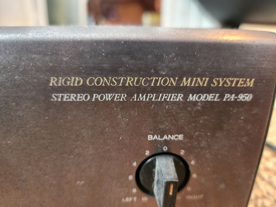 Amplificator Akai și tuner Dual