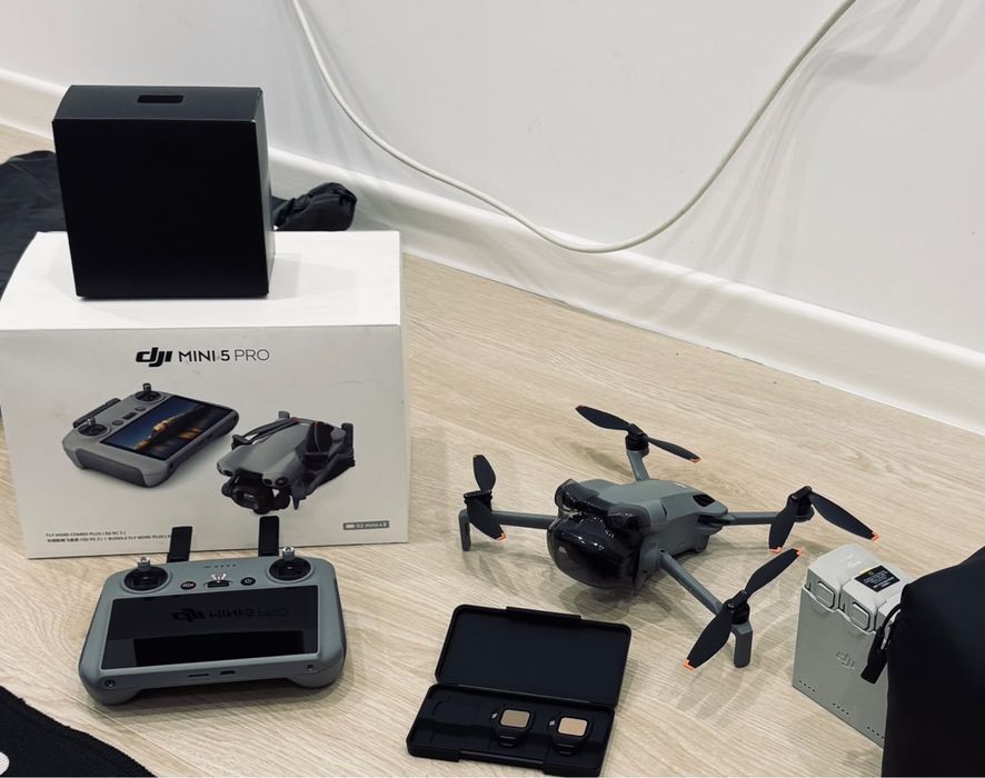 Дрон DJI MINI 5 pro combo+ rc 2
