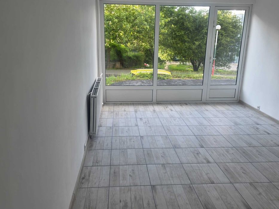 Под наем помещение /магазин/офис квартал Овча купел 1, бул. Монтевидео