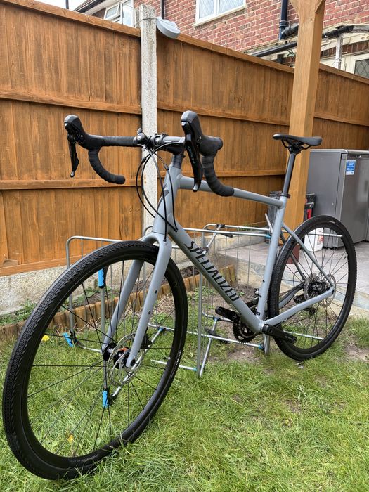 Bicicleta specialized gravel divergi