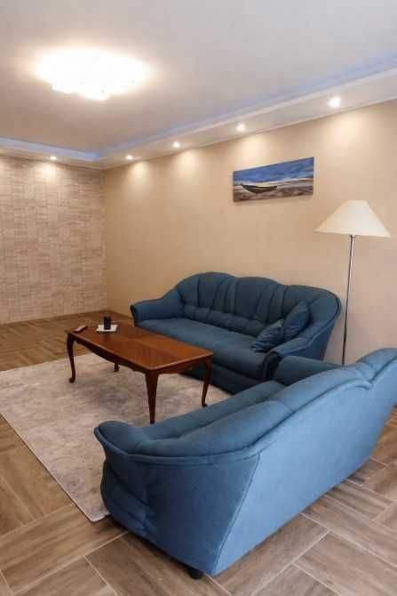 Двустаен апартамент под наем Света Троица