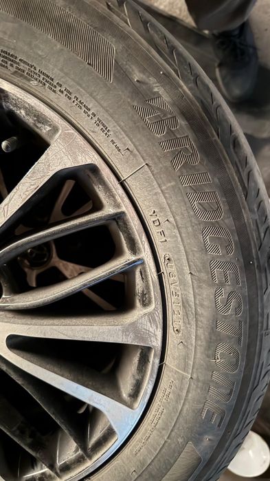 Продам диски с резиной