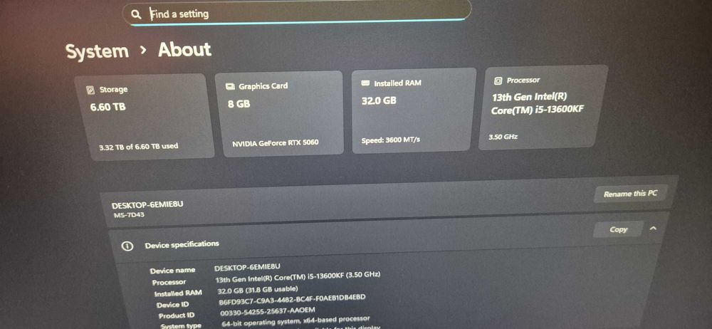 I5 13600kf   B660M MSI MAG   RAM 32ddr4 RAM 3600MHz dual     RTX 5060 shadow 2x OC 8gb DDR7