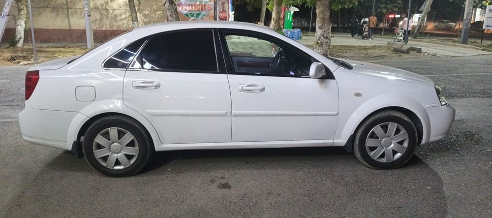 Продаётся машина