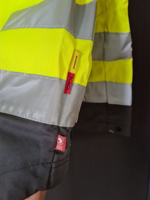 Работно яке и панталон