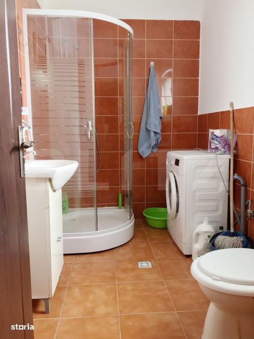 Apartament 2 camere, decomandat, A.C., 54mp, zona Fsega