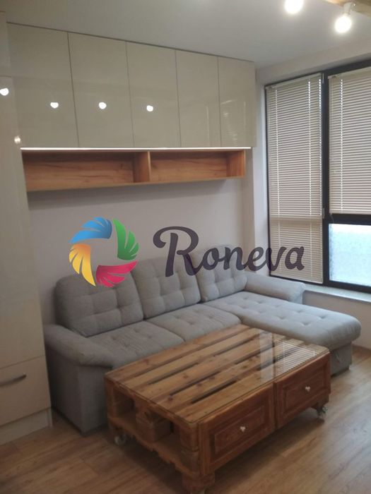 Дава се под наем Двустаен апартамент в Варна, Левски - 53 кв.м за 488.58 € - Снимка #1