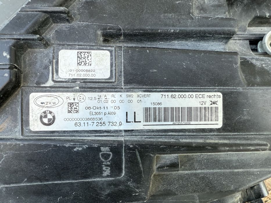 Far dreapta BMW Seria6 F06 F12 F13 Full LED Adaptiv Original Europa