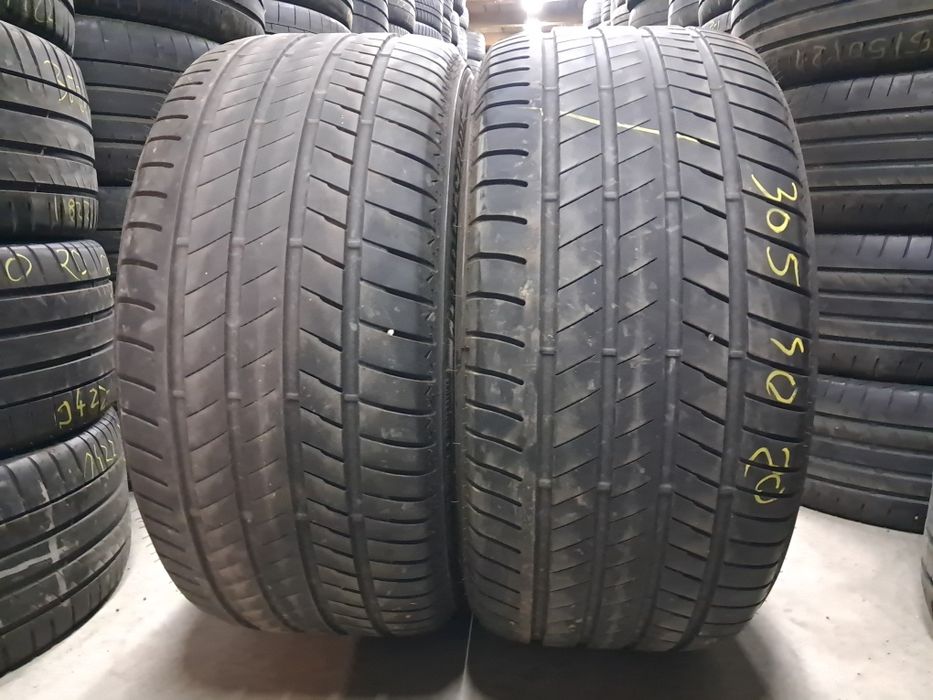 Anvelope second vara 305 40 R20 Bridgestone * RFT 6mm 2022
