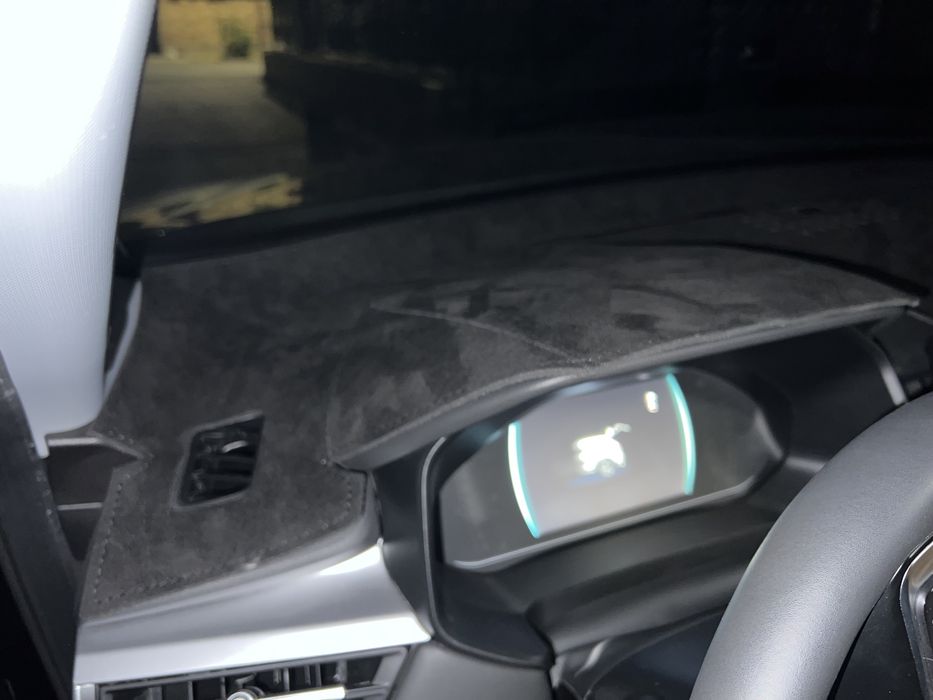 Накидка на приборную панель Chery Tiggo 7 Pro / 8 Pro / 8 Pro Max