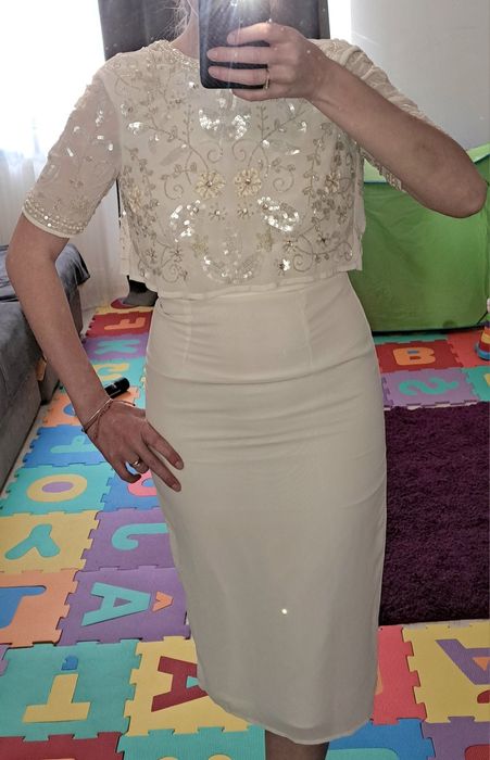 Rochie eleganta alba midi cu aplicatii