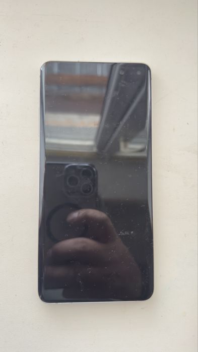 Самсунг S10 5G в хорошем состояний