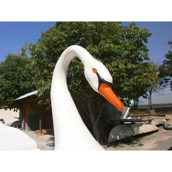 Водно колело Лебед