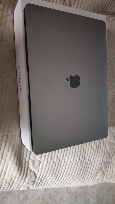 Macbook Air 13 Retina 2020