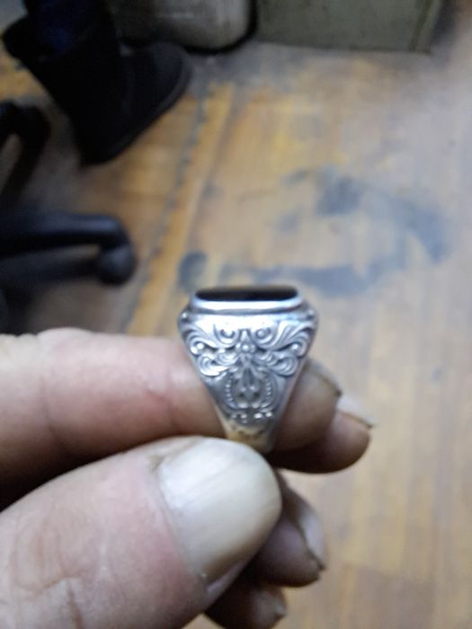 Продам серебро мужское