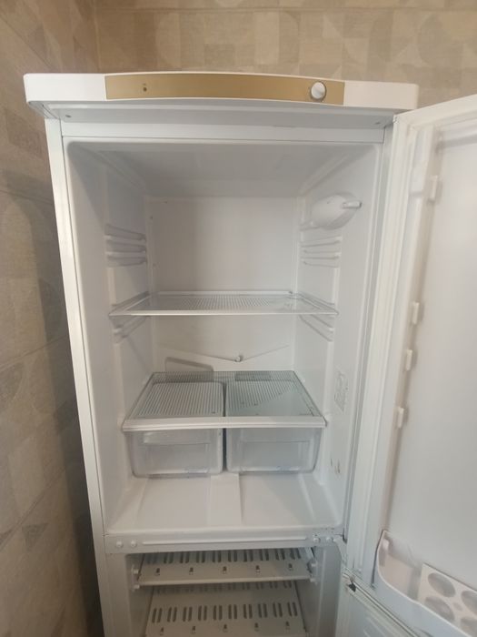 Холодильник индезит