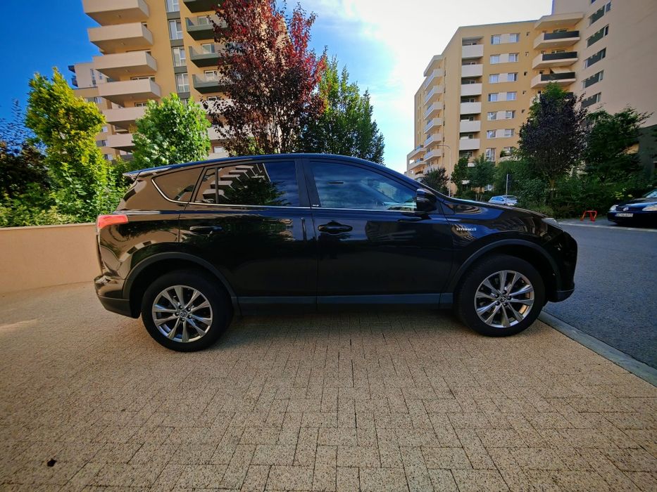 Toyota Hibrid 2018 rav 4