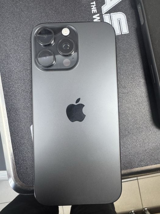 Vand/schimb Iphone 16 pro max