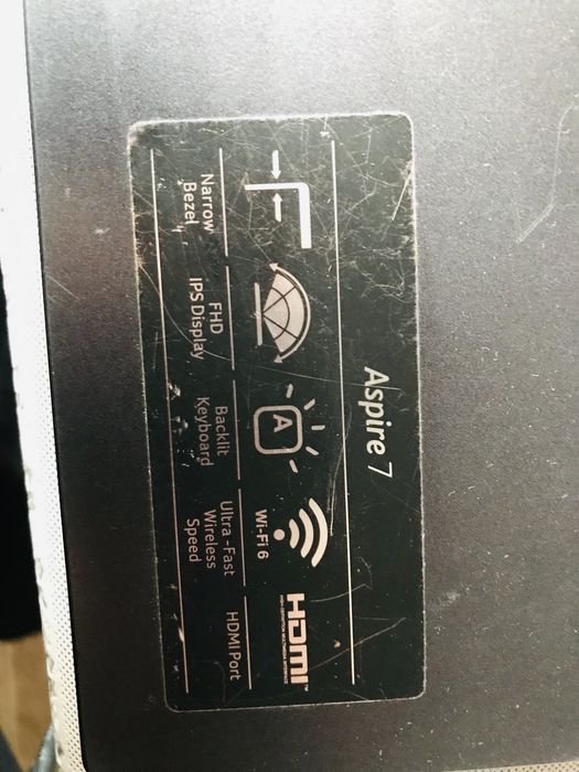 Ноутбук acer aspire 7 БЕЗ МОНИТОРА!!!