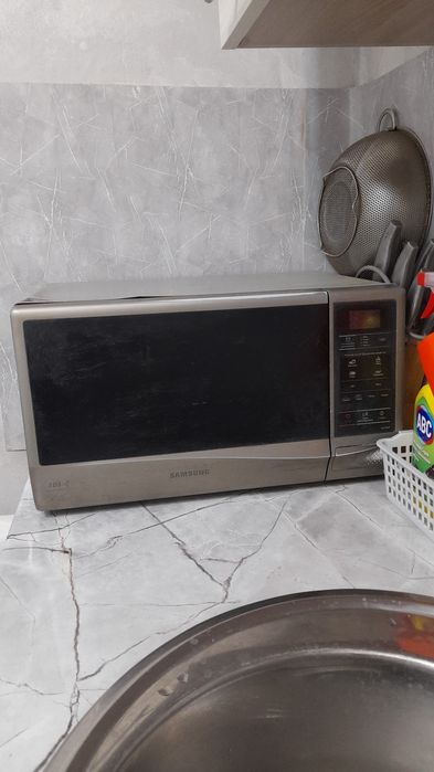 Продам микроволновку!Срочно.