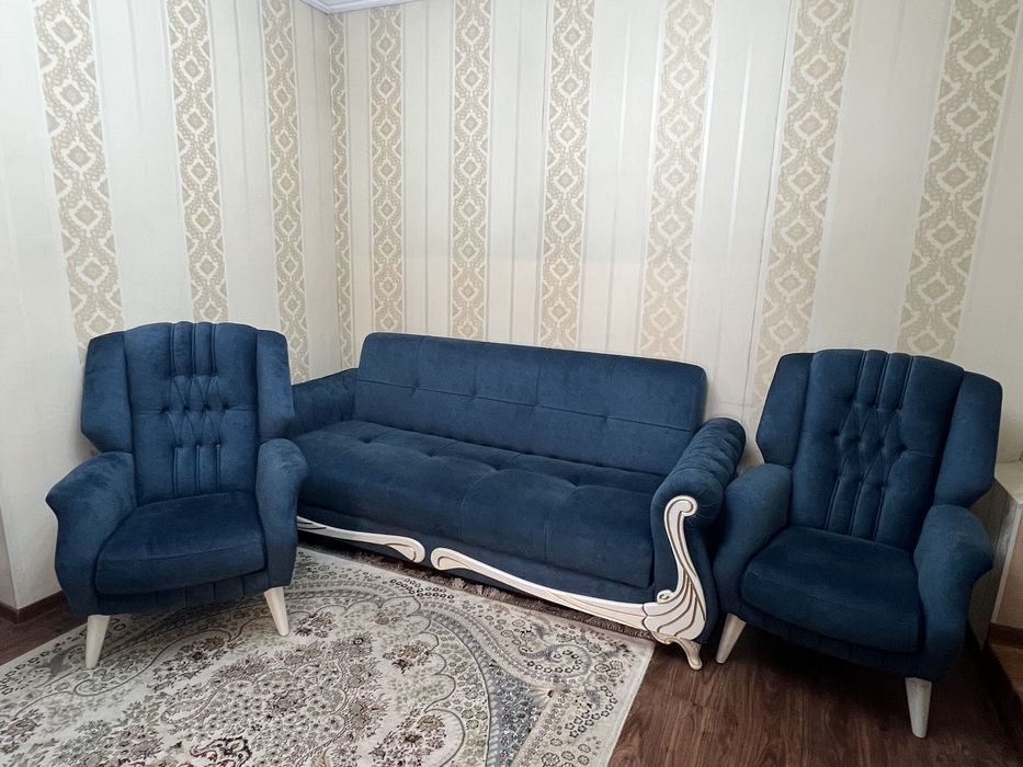 Продается диванный комплект