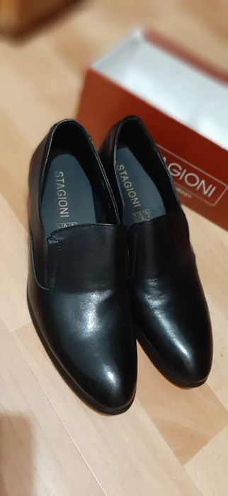 Продам туфли мужские кожанные