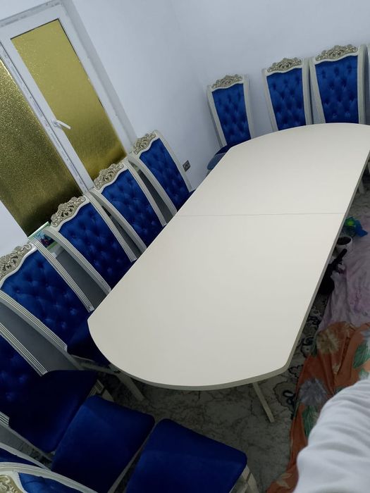 Стол 3,5 м, стуля 12 шт