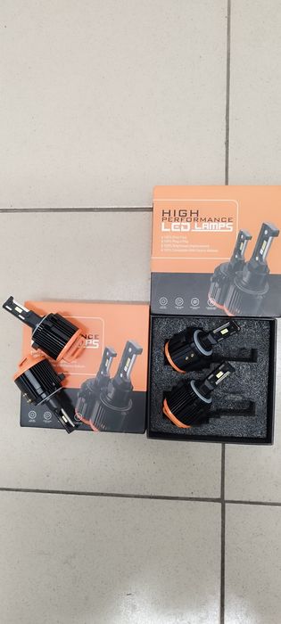 Becuri led H15 lumina alba