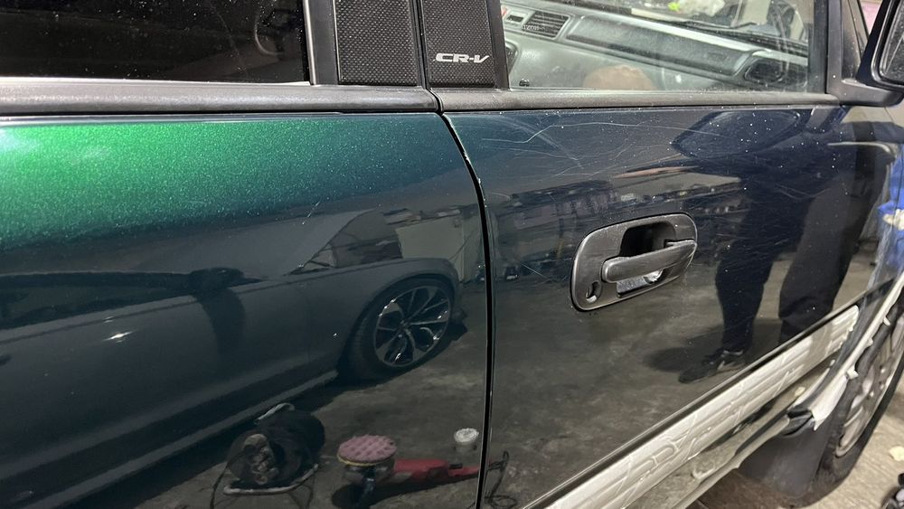 Полиране на автомобили,фарове и детайли