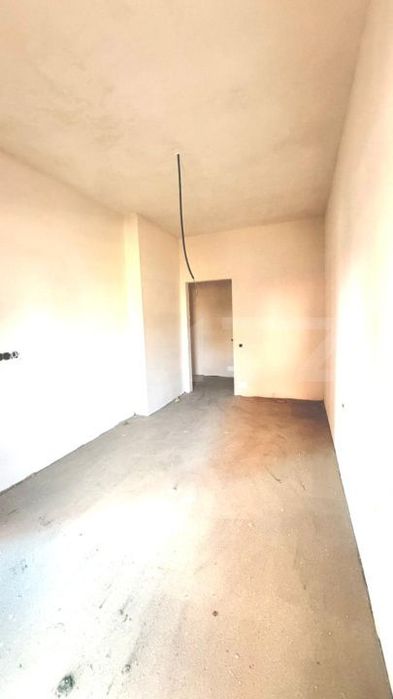 Apartament semifinisat, 78 mp, bucatarie inchisa, incalzire in pardose