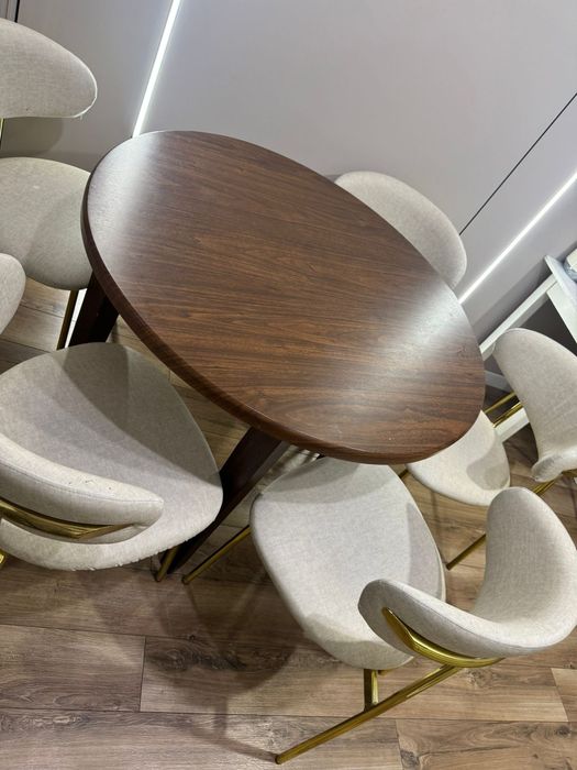 Продам стол стулья