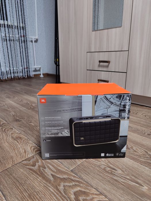 Колонка акустическая JBL
