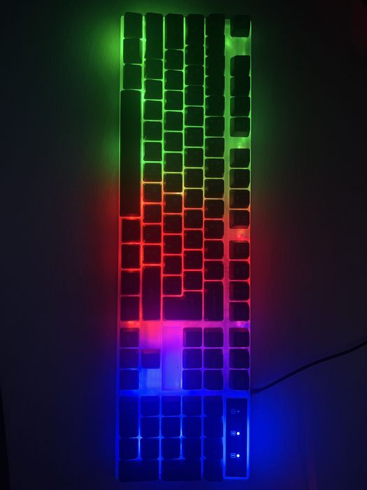 Срочно продам клавиатуру б/у