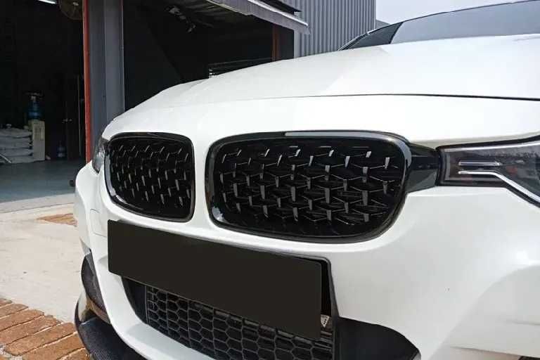 Grile Nari M Diamond BMW F30 F31 Negru Lucios Complet, Grila Dubla