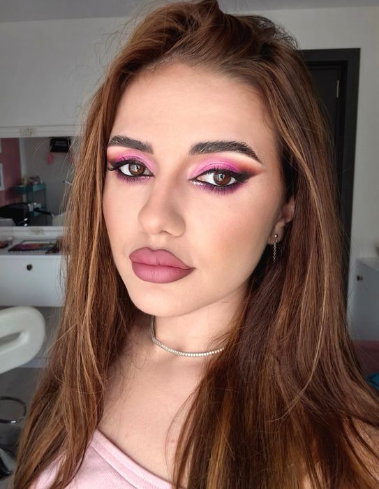 Ofer servicii de makeup în Pitești