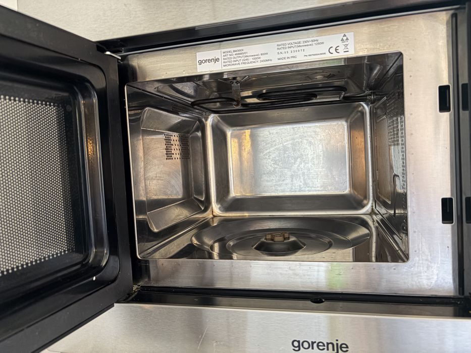 Микровълнова за вграждане Gorenje