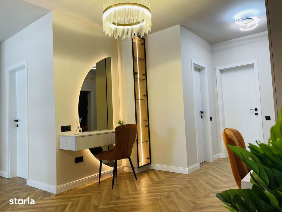PF vând ap 3 camere Florești, două băi, str Tineretului