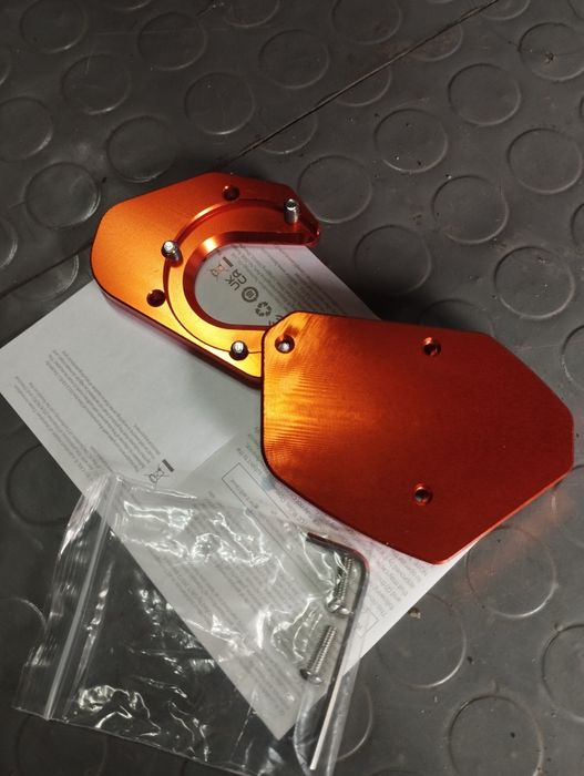 Camel toe, стойка мотор KTM, уширител стъпка странична стойка Ктм